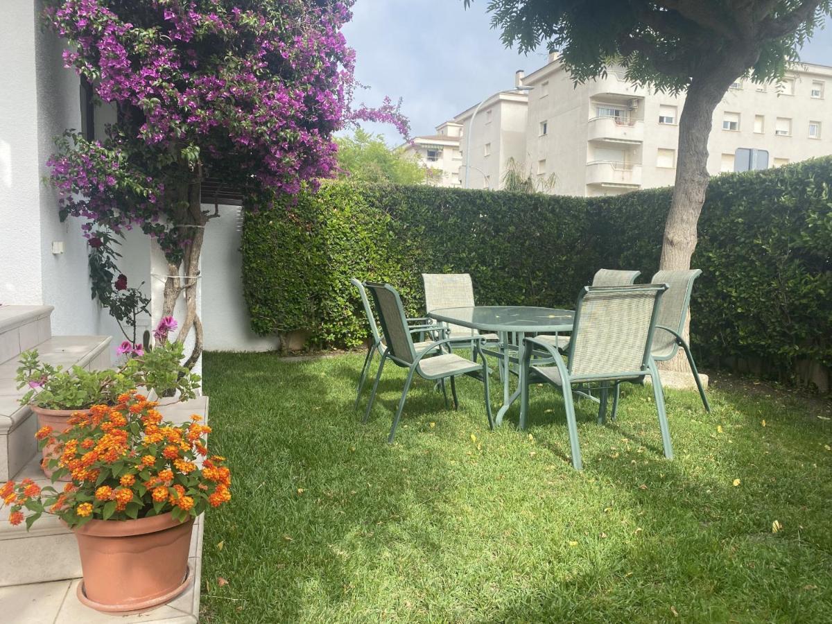 R17 Casa Merce Rodoreda Calafell Kültér fotó