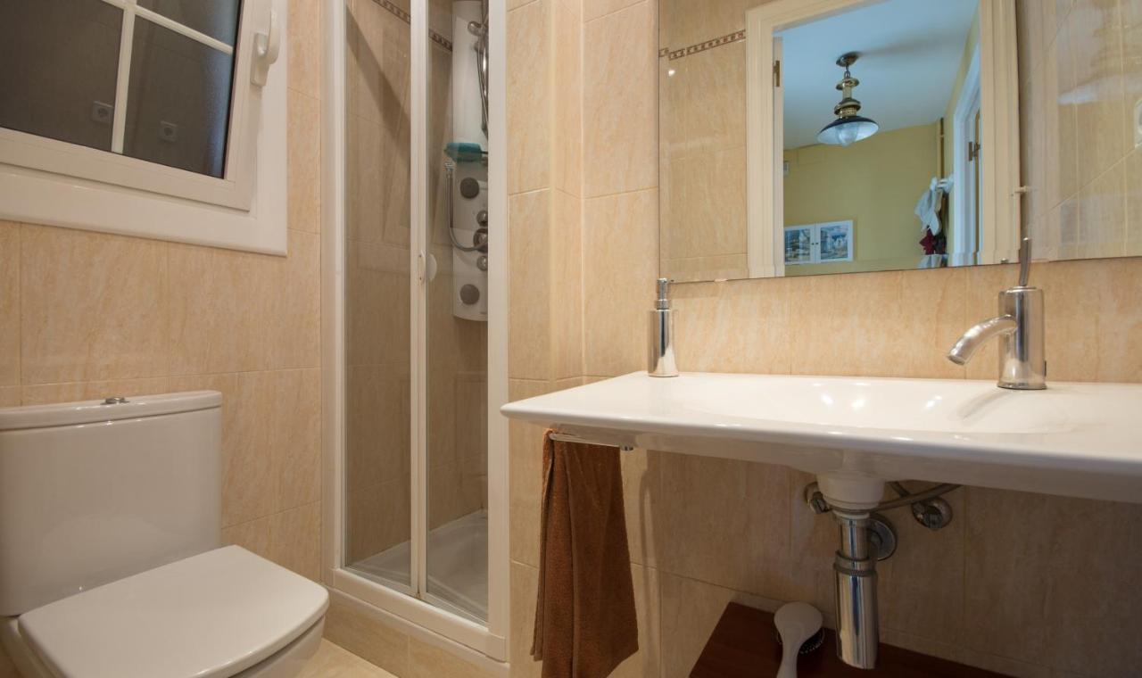 R17 Casa Merce Rodoreda Calafell Kültér fotó